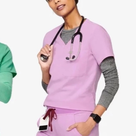 Figs one pocket small Dusk top - Picture 2 of 3